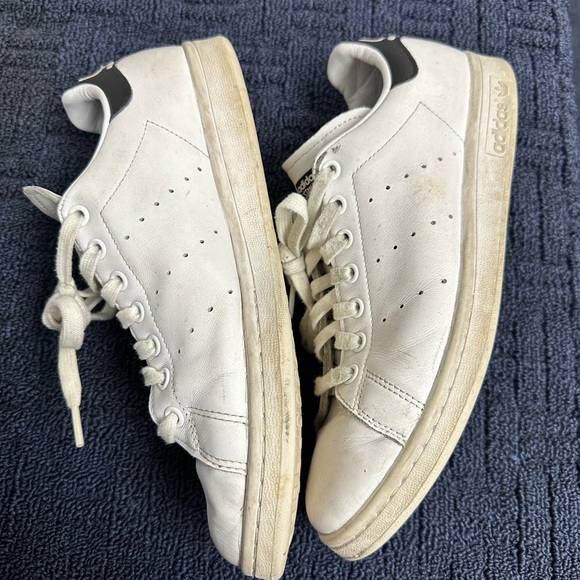 Adidas Stan Smith LIMITED EDITION size 9 mens - Picture 8 of 8